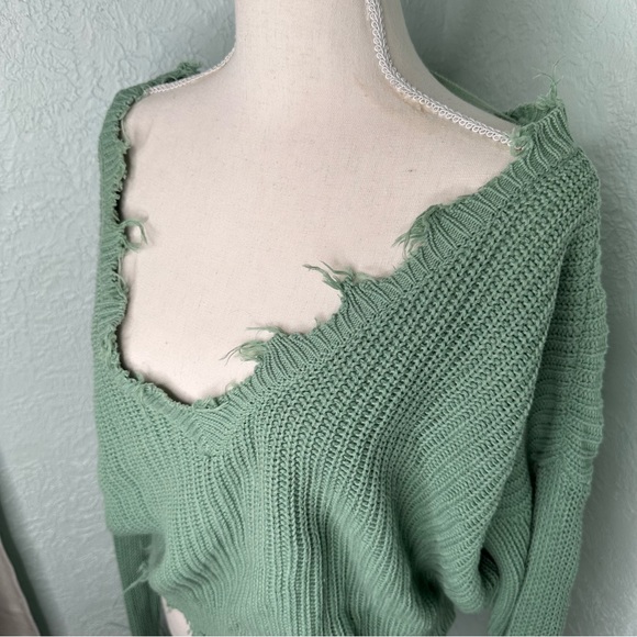 Forever21 Cropped Distressed Slouch Sweater - Picture 2 of 5